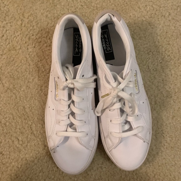 Adidas sneakers - Picture 2 of 3